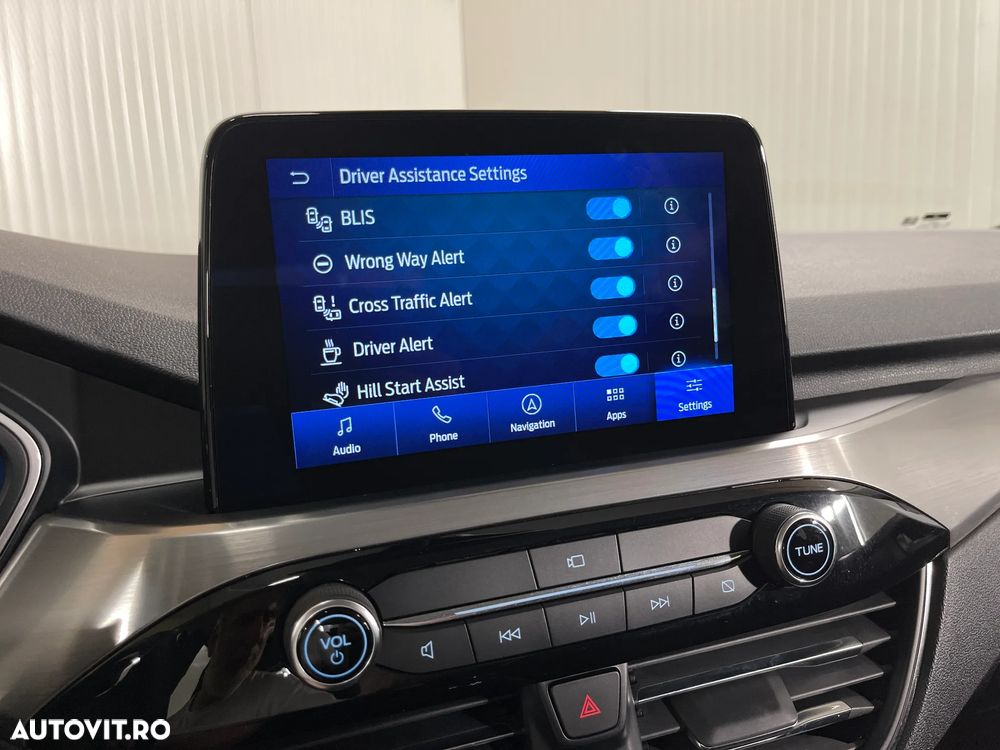 Ford Kuga 1.5 EcoBoost TITANIUM - 21