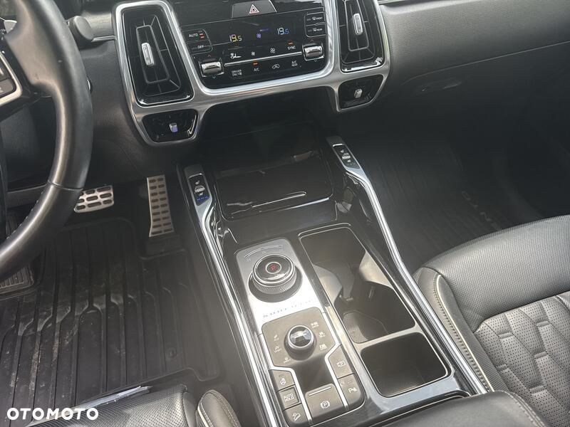 Kia Sorento 1.6 T-GDI HEV Prestige Line 4WD 7os - 16