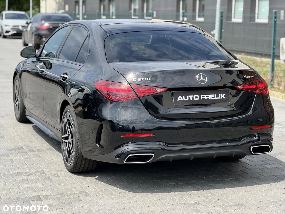 Mercedes-Benz Klasa C 200 mHEV 4-Matic AMG - 9