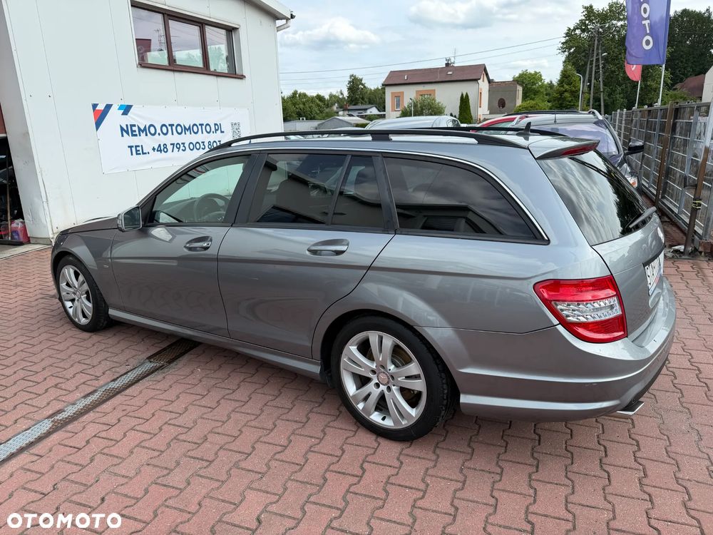 Mercedes-Benz Klasa C 220 CDI DPF BlueEFFICIENCY SPORT EDITION - 7