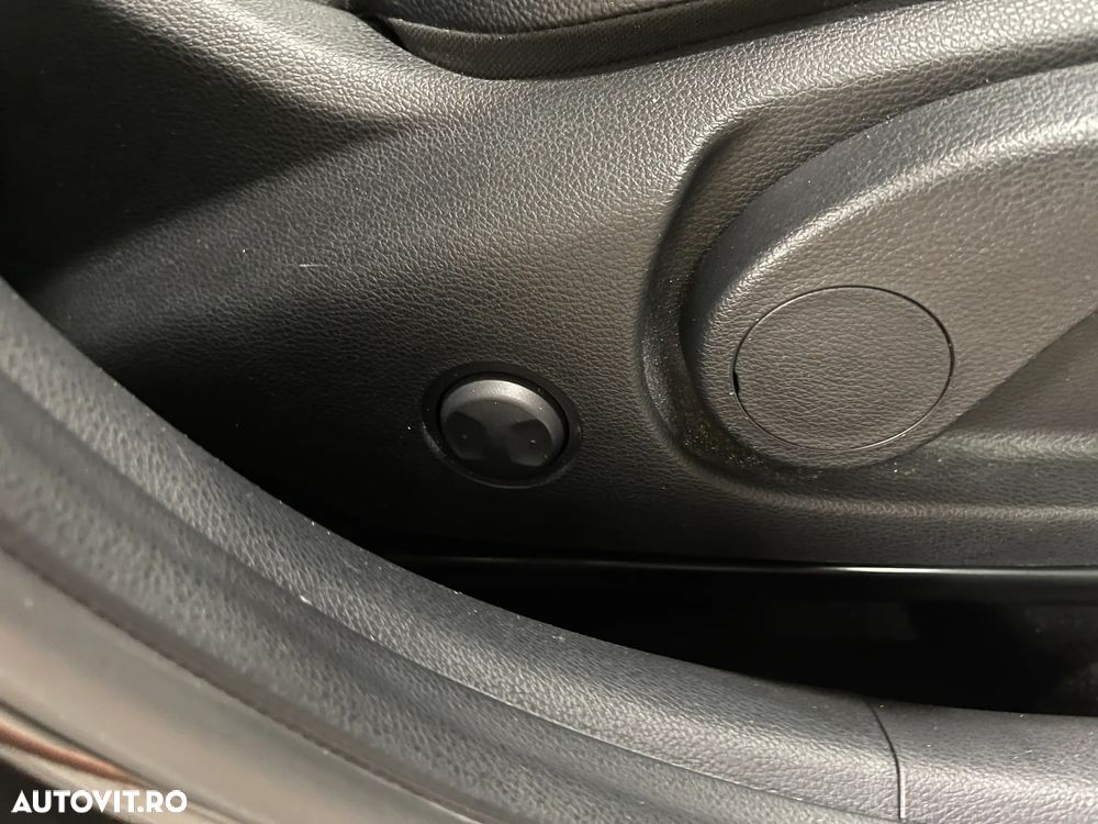 Kia Ceed 1.6 GDI DCT OPF Platinum - 21