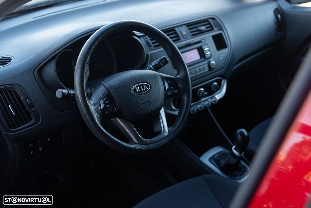 Kia Rio 1.4 Platinum Edition - 7