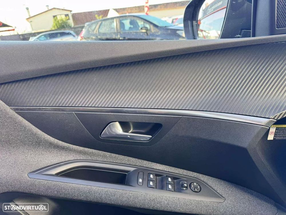 Peugeot 3008 1.5 BlueHDi Active Pack - 21