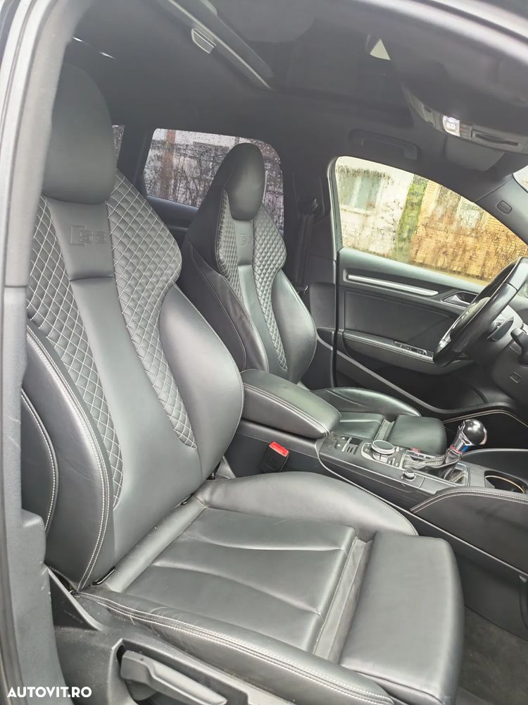 Audi S3 TFSI Sportback S tronic - 2