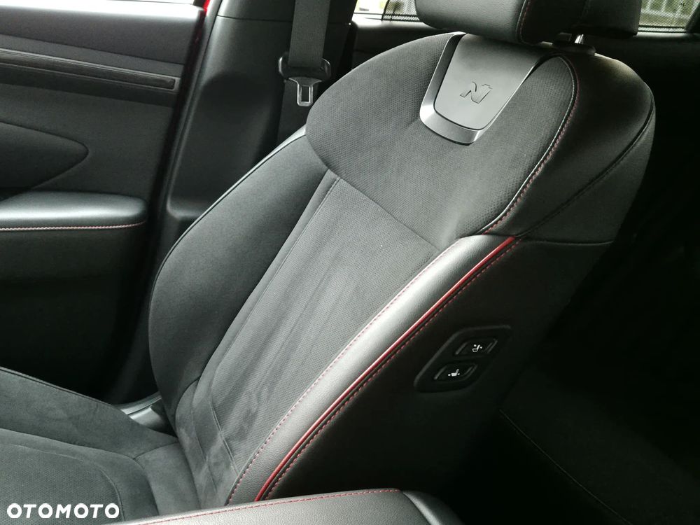 Hyundai Tucson 1.6 T-GDi 4WD N Line - 26