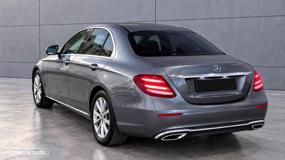 Mercedes-Benz E 220 - 5