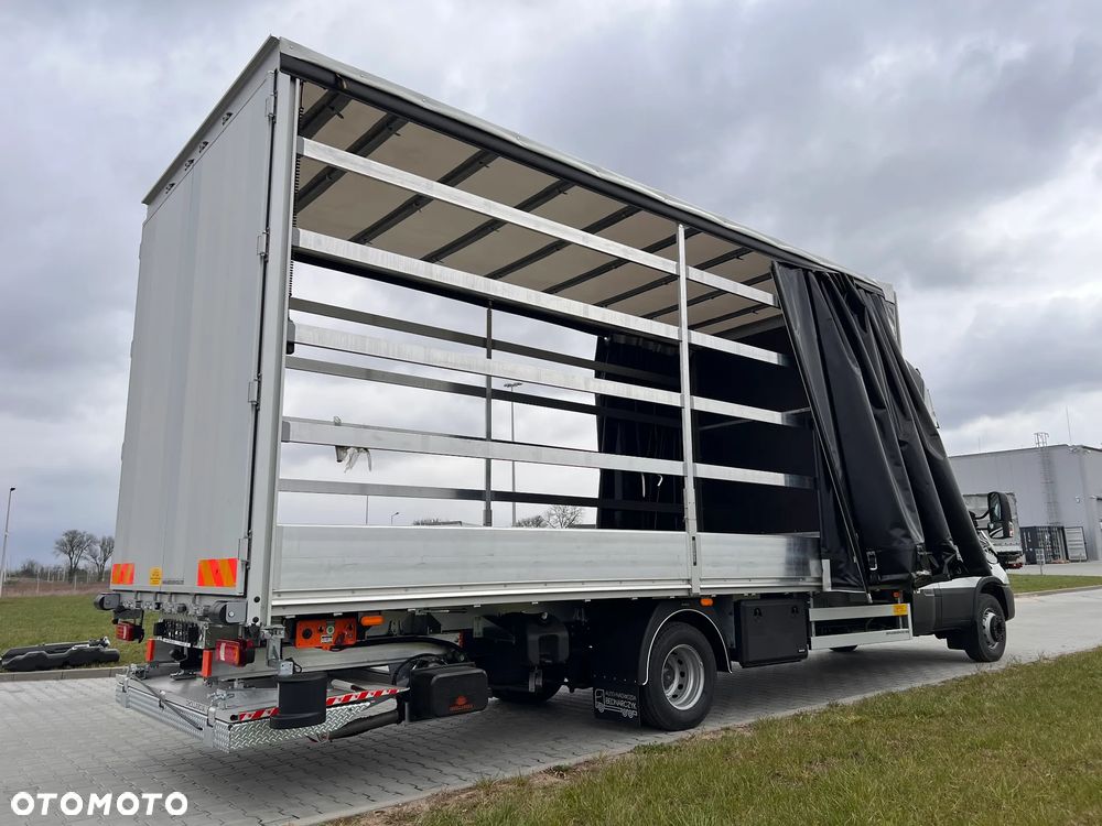Iveco OSTATNI DOSTĘPNY OD RĘKI!!!TWOJA PRZEWAGA ZACZYNA SIĘ JUŻ DZIŚ,MOCNY GRACZ ZBUDOWANY DO CIĘŻKIEJ PRACY,KOMFORT W TRASIE,ZYSK W BIZNESIE - 31