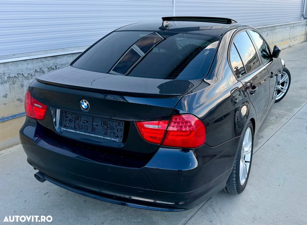BMW Seria 3 320d DPF Aut. Edition Sport - 16