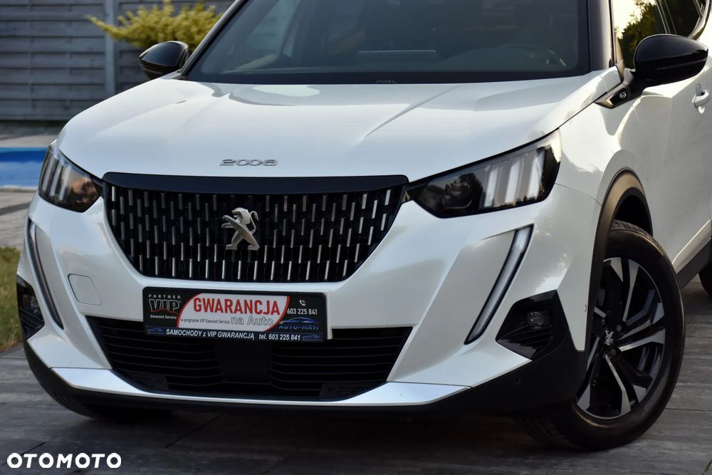 Peugeot 2008 PureTech 130 EAT8 GT Pack - 6