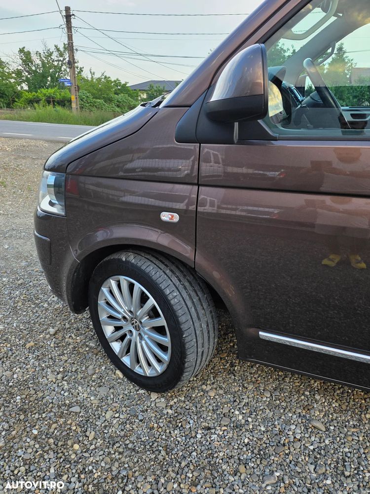Volkswagen Multivan - 10