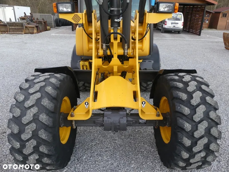 Volvo L25F / Z Niemiec / WAGA / Super Stan / - 31
