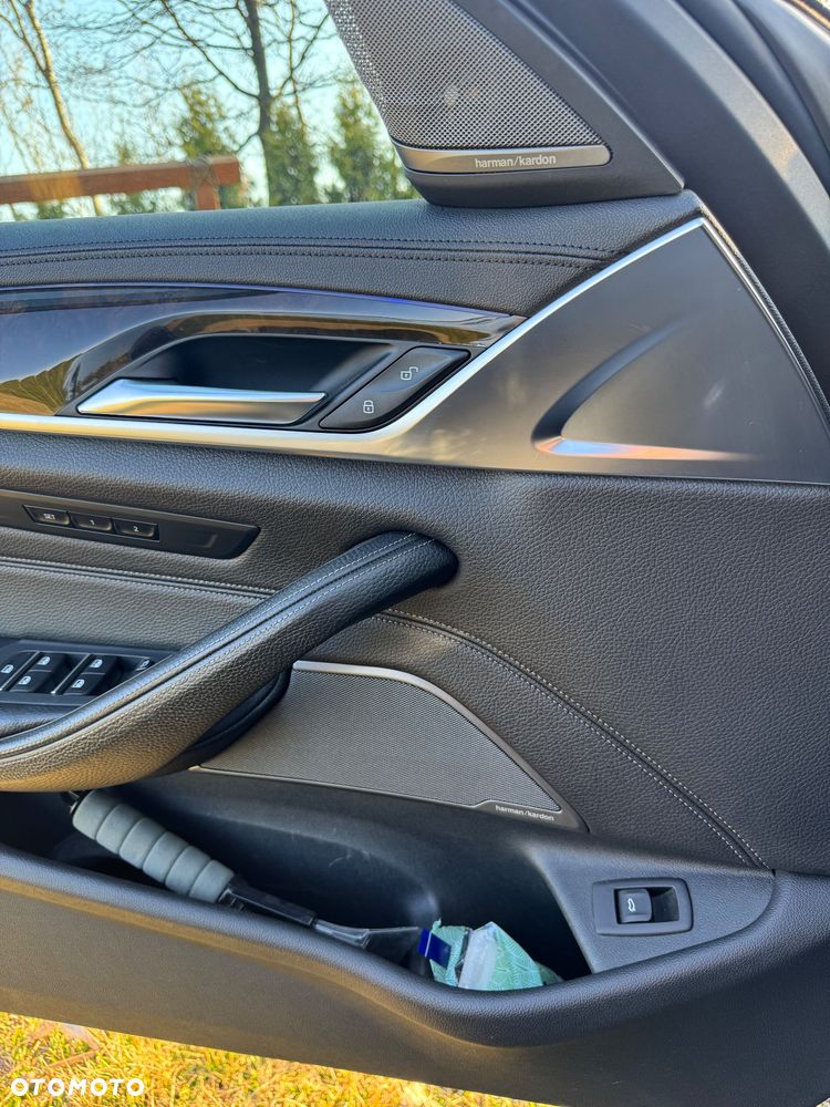 BMW Seria 5 530i xDrive Luxury Line sport - 20