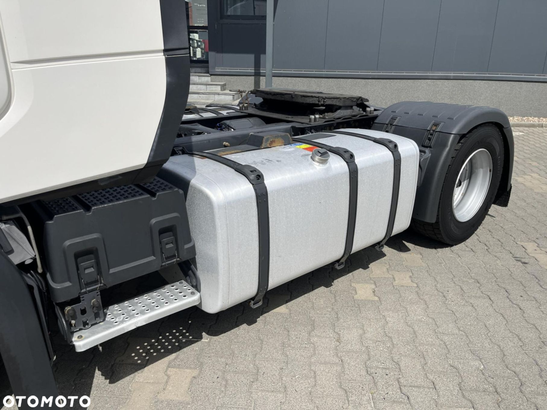 Scania R 450 A4x2NA - 8