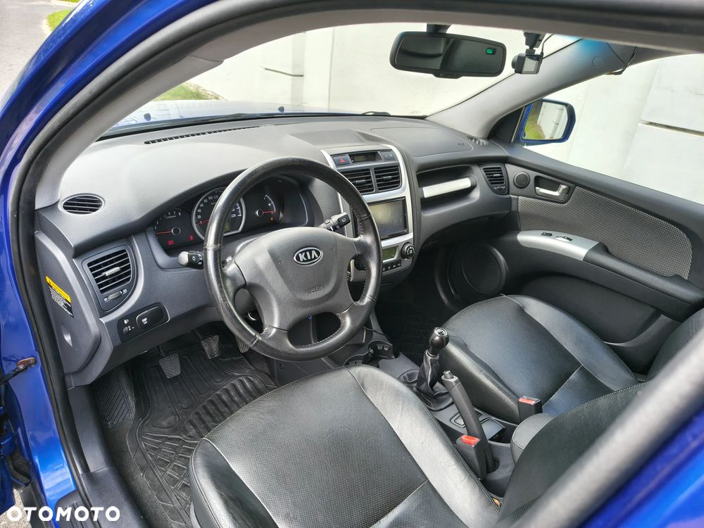 Kia Sportage - 16
