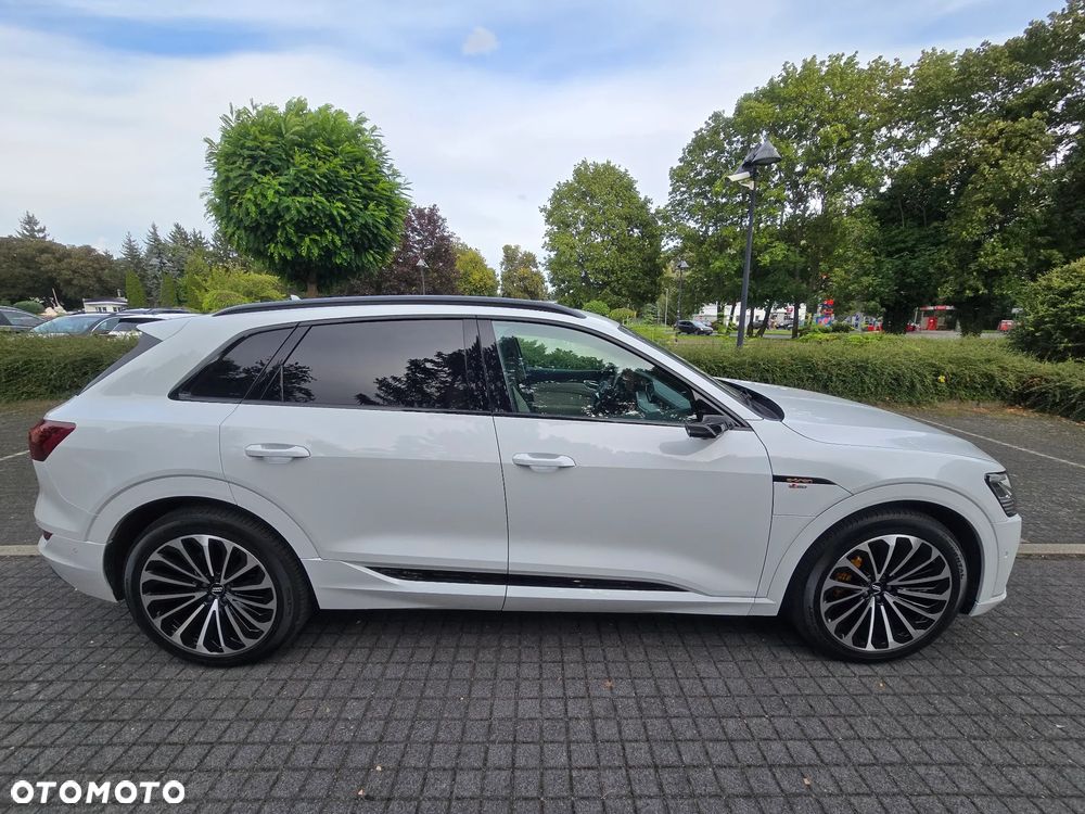Audi e-tron 55 Quattro S Line - 6