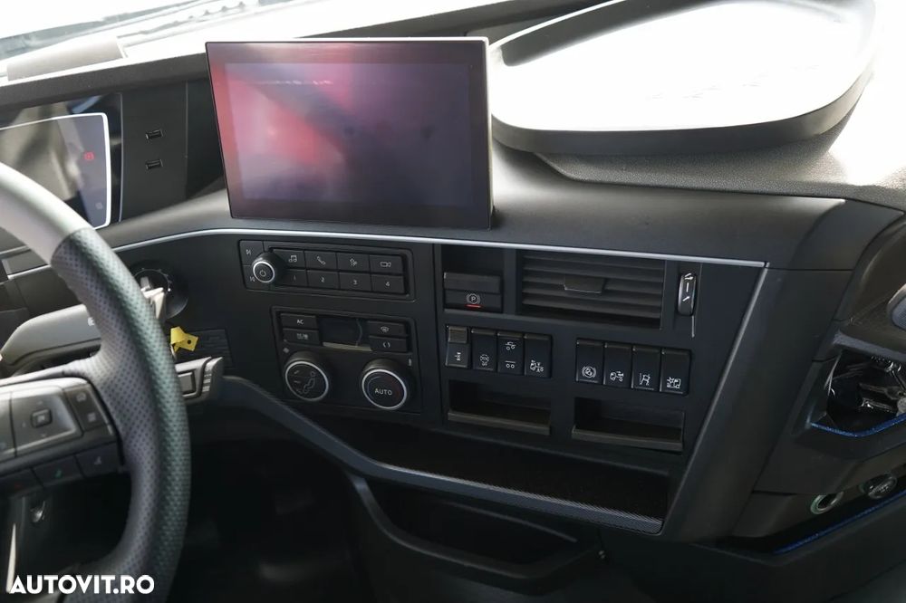 Volvo FH 460 / COMBINAT TANDEM / 120 M3 / TRANSITION / I-SAVE / I-PARK COOL / DIRECȚIE CU AX RIDICAT / WIELTON - 30