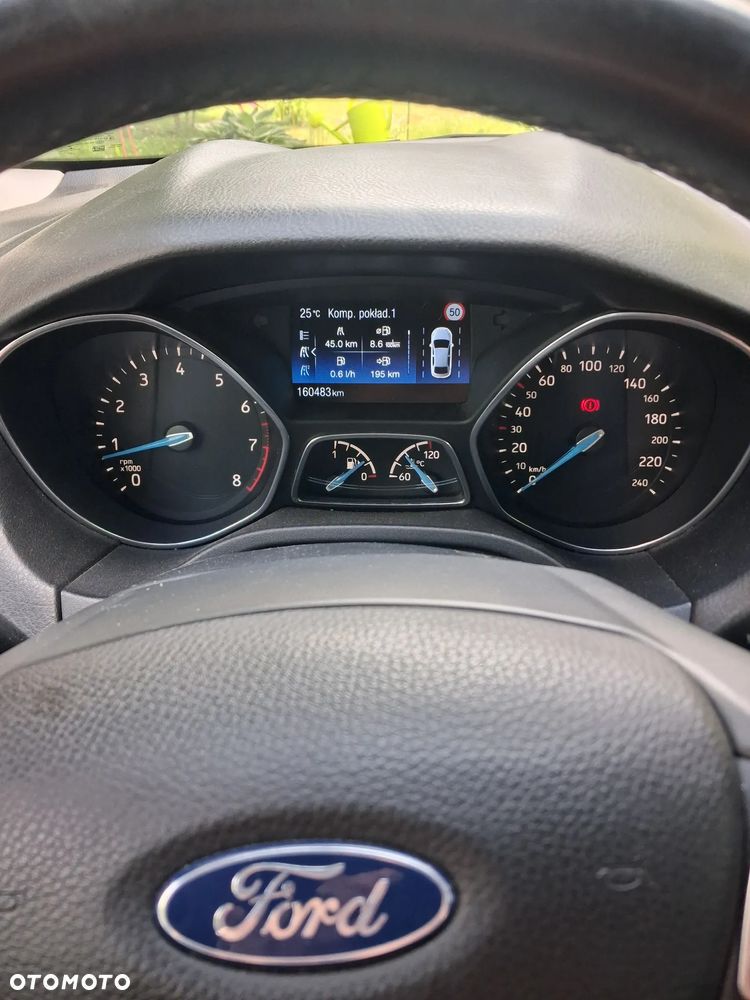 Ford Focus 1.0 EcoBoost Titanium ASS - 4