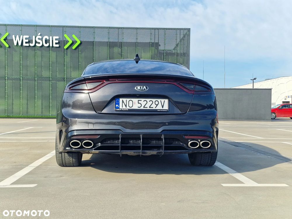 Kia Stinger 3.3 T-GDI V6 GT AWD - 8