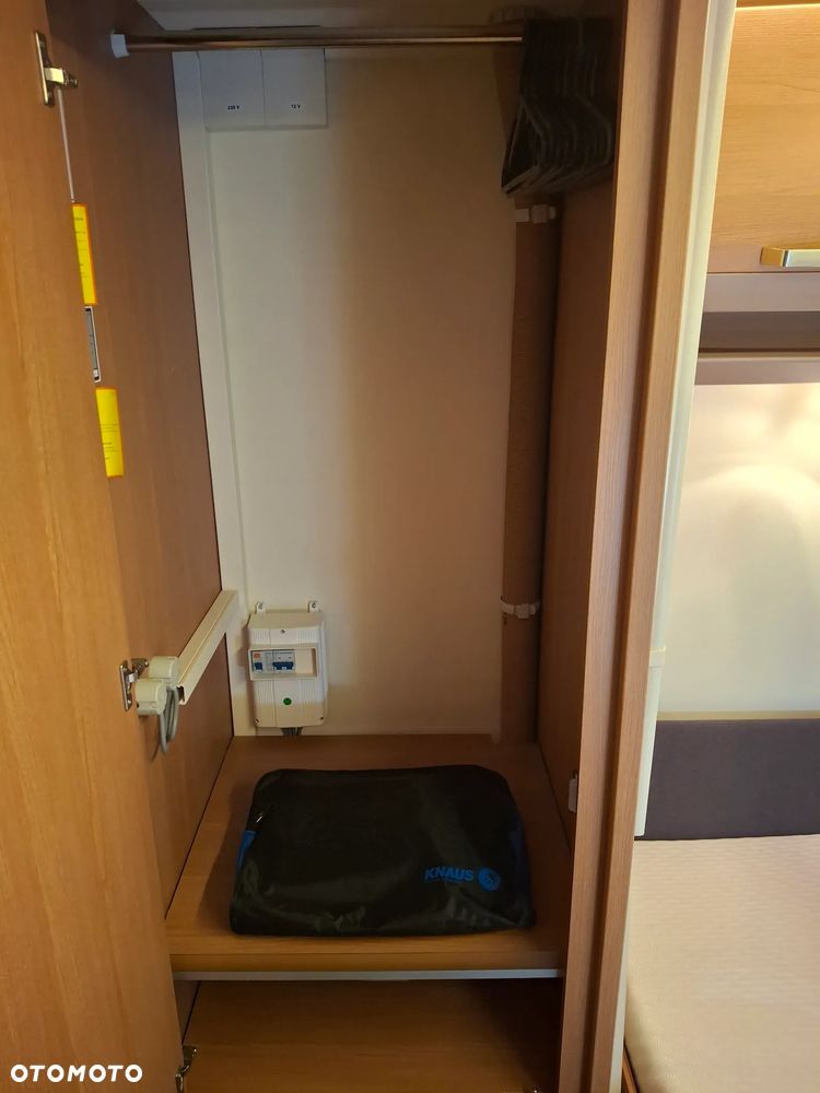 KNAUS Sport 400QD  DMC 1050kg - 29