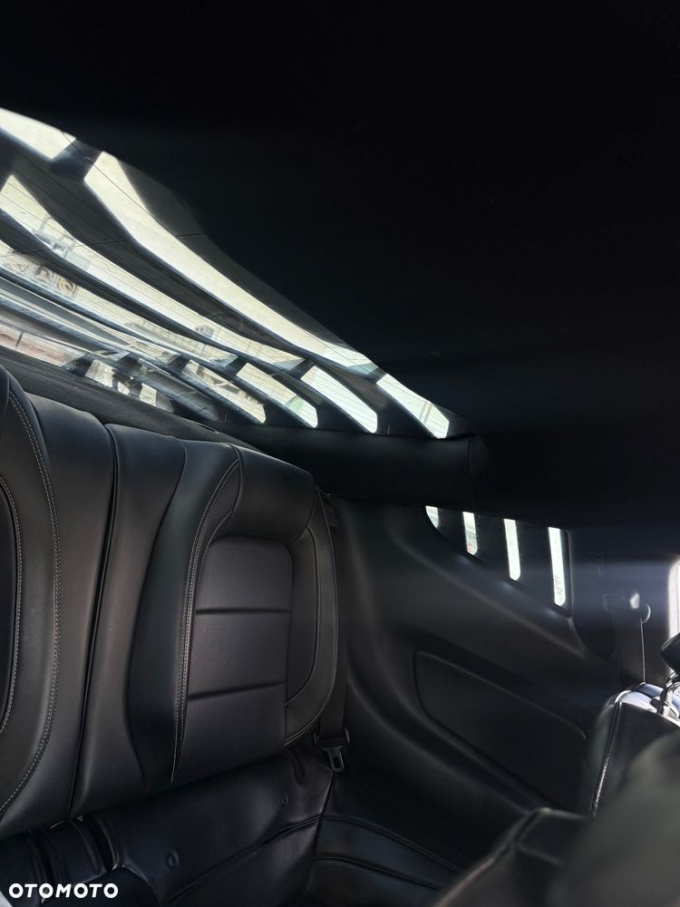 Ford Mustang 5.0 V8 GT - 23