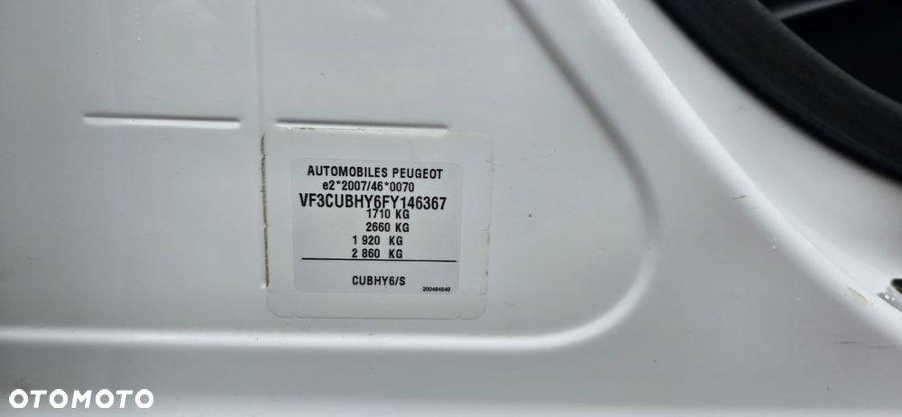 Peugeot 2008 1.6 BlueHDi Allure - 26