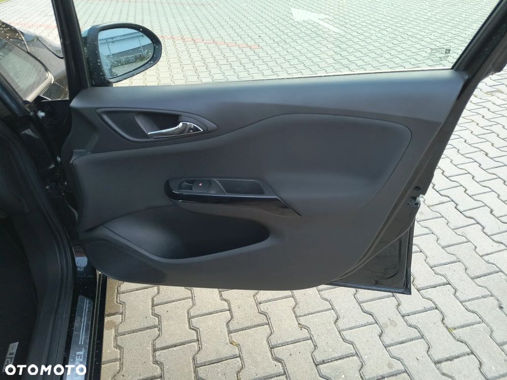 Opel Corsa 1.4 T 120 Lat S&S - 17