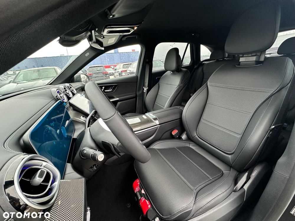 Mercedes-Benz GLC - 18