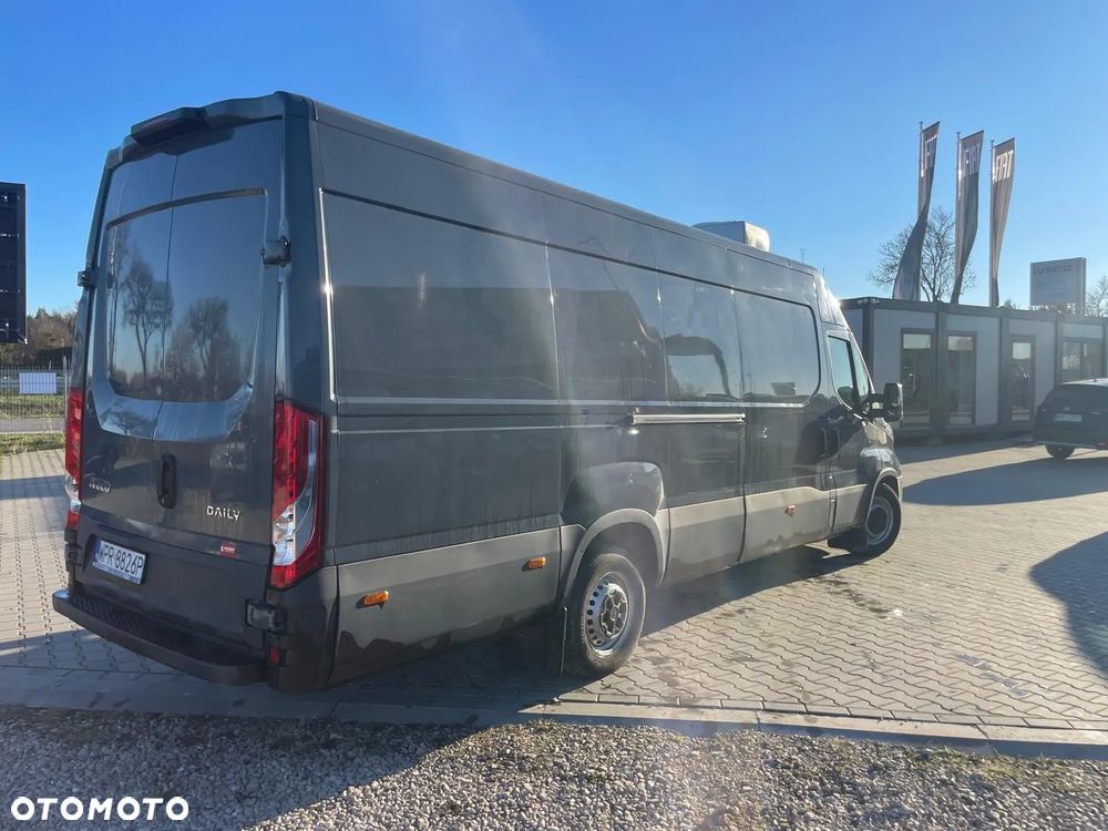 Iveco 35S18V Izoterma Furgon Maxi - 16