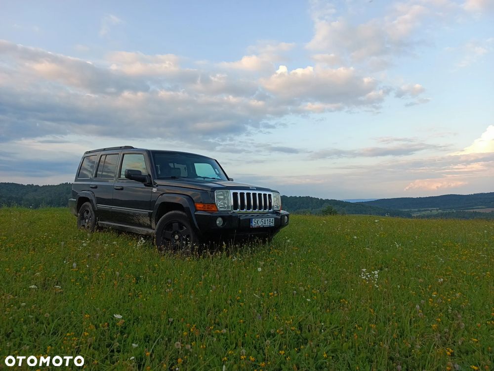 Jeep Commander - 27