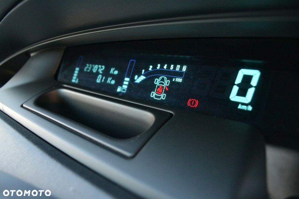 Renault Scenic 2.0 16V Confort Dynamique - 14