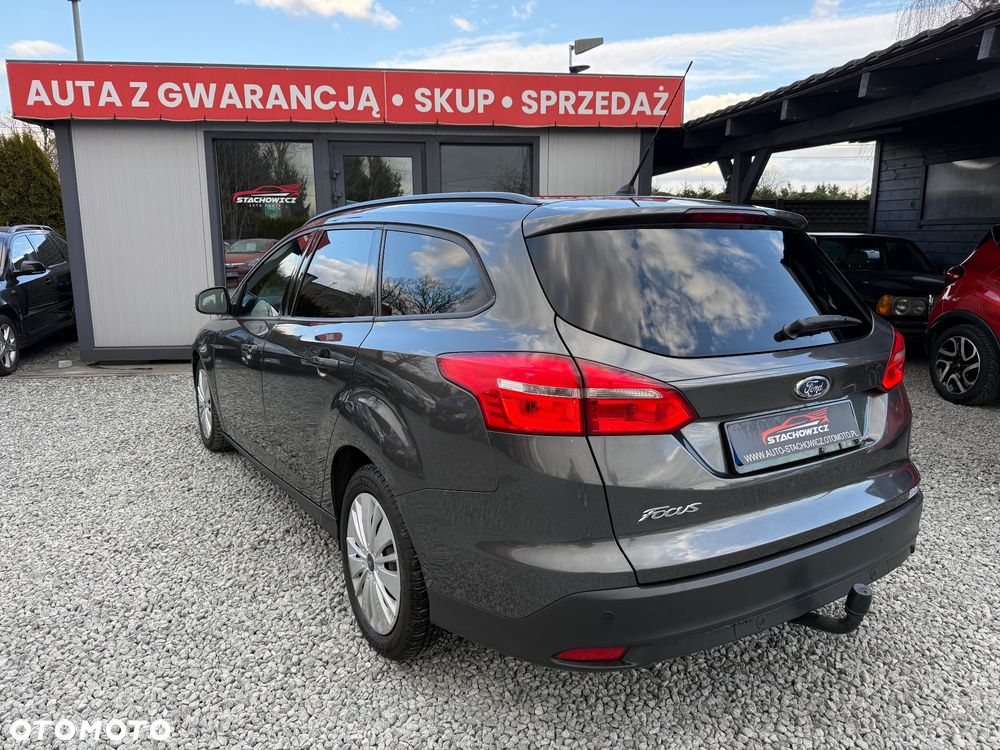 Ford Focus 1.5 TDCi DPF Start-Stopp-System Business - 9