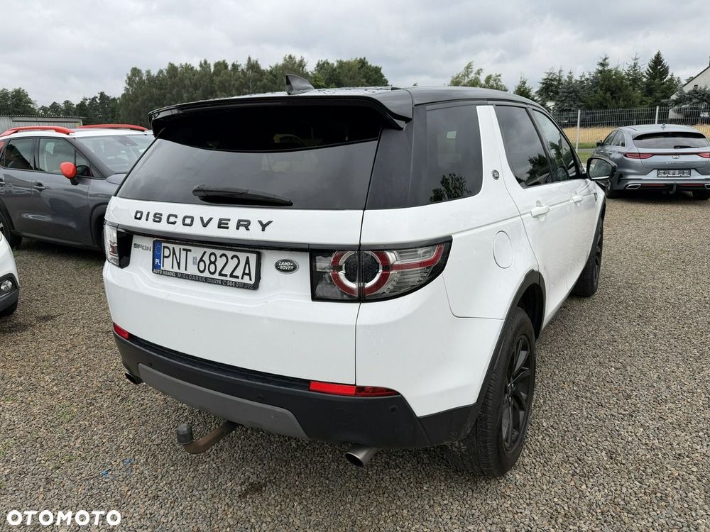 Land Rover Discovery Sport - 12