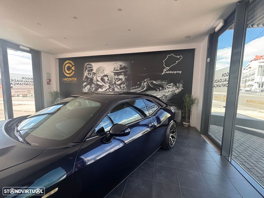 Dodge Challenger - 5