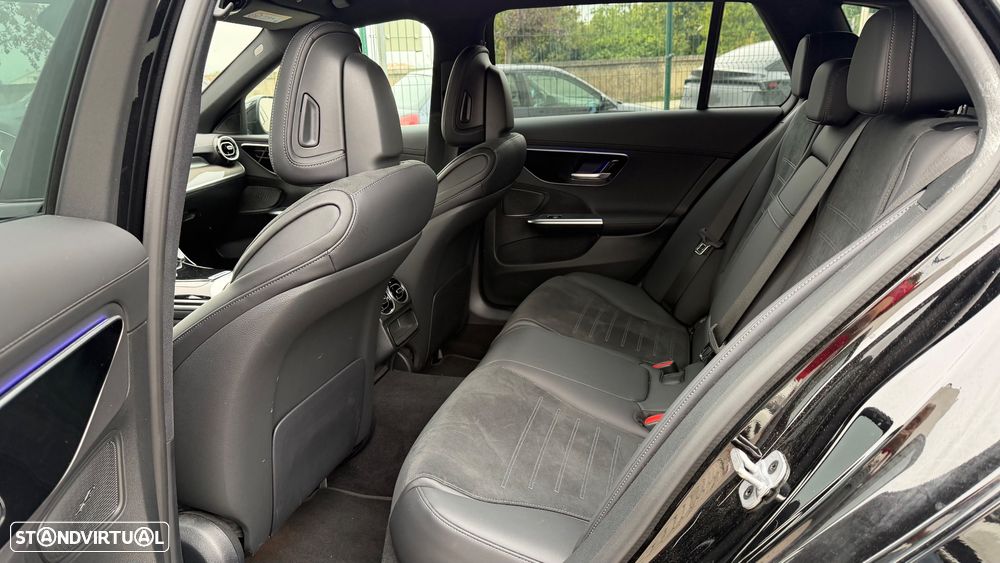 Mercedes-Benz C 300 de AMG Line - 23