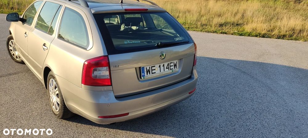 Skoda Octavia 1.6 TDI Ambition - 11