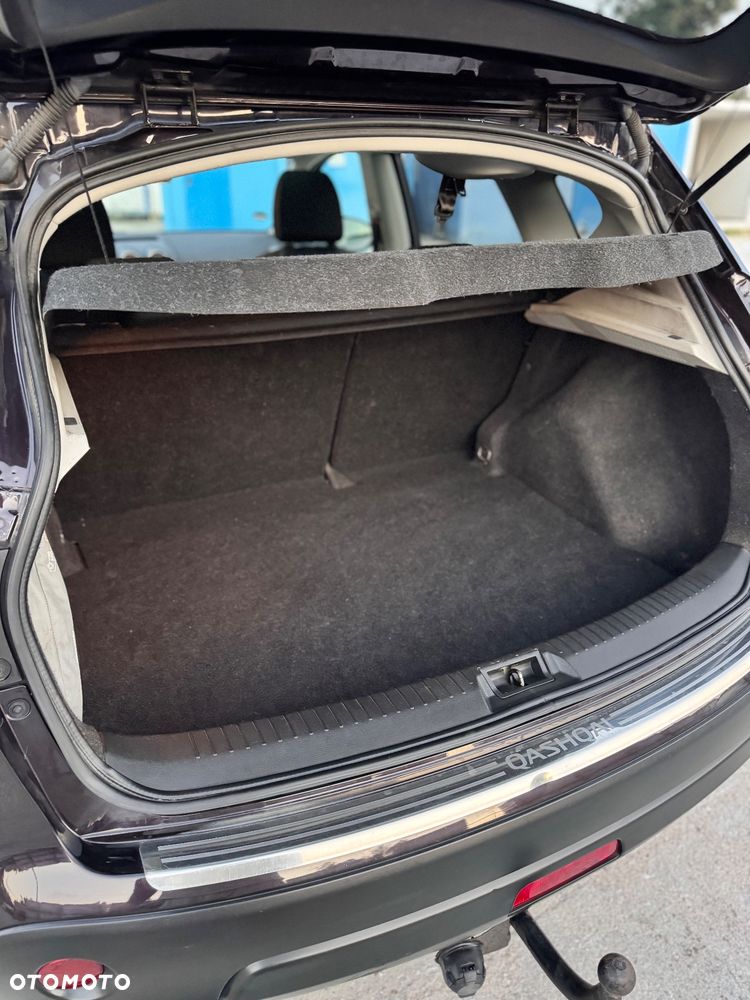 Nissan Qashqai - 11