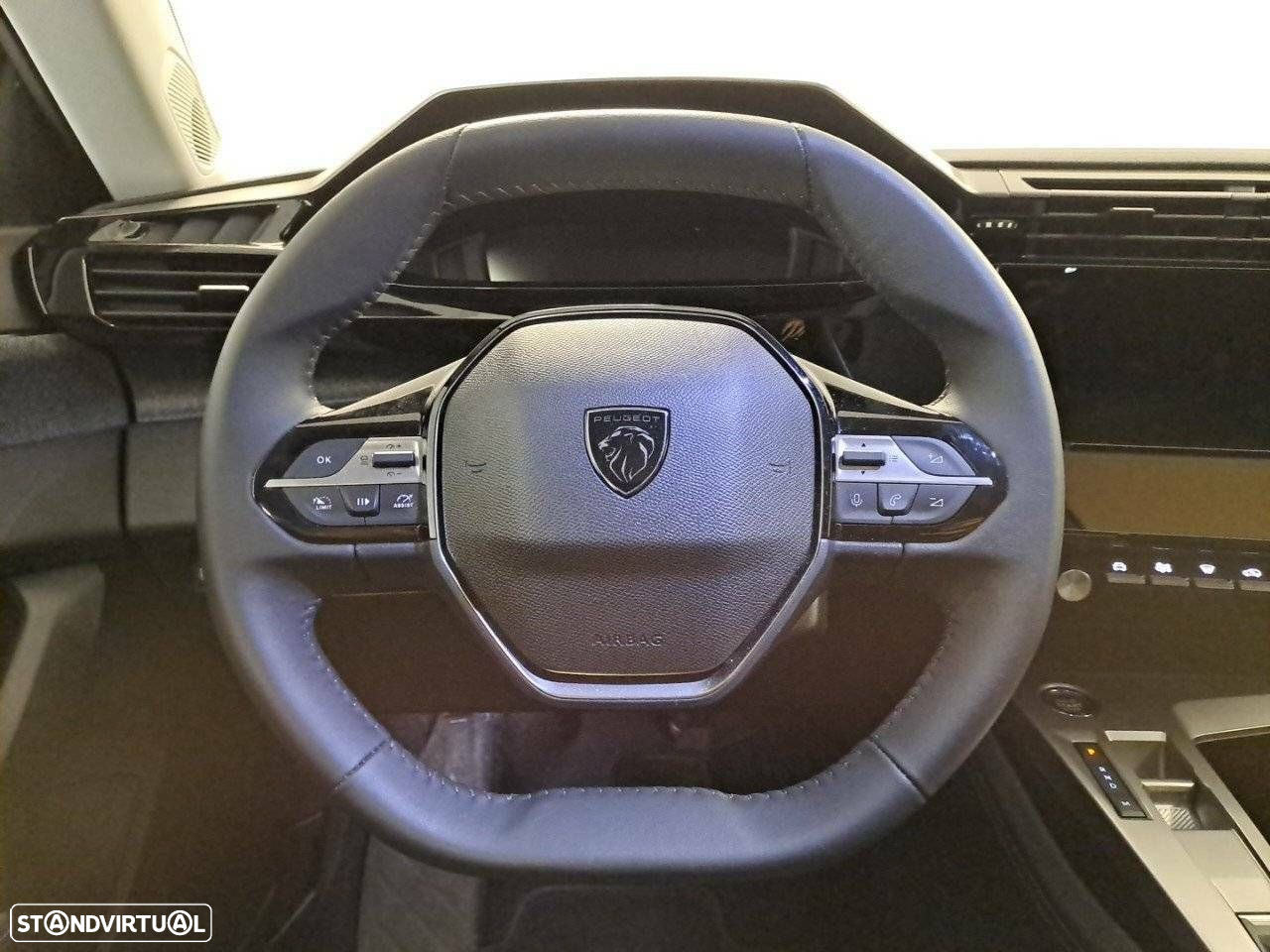 Peugeot 408 1.2 PureTech Allure EAT8 - 12