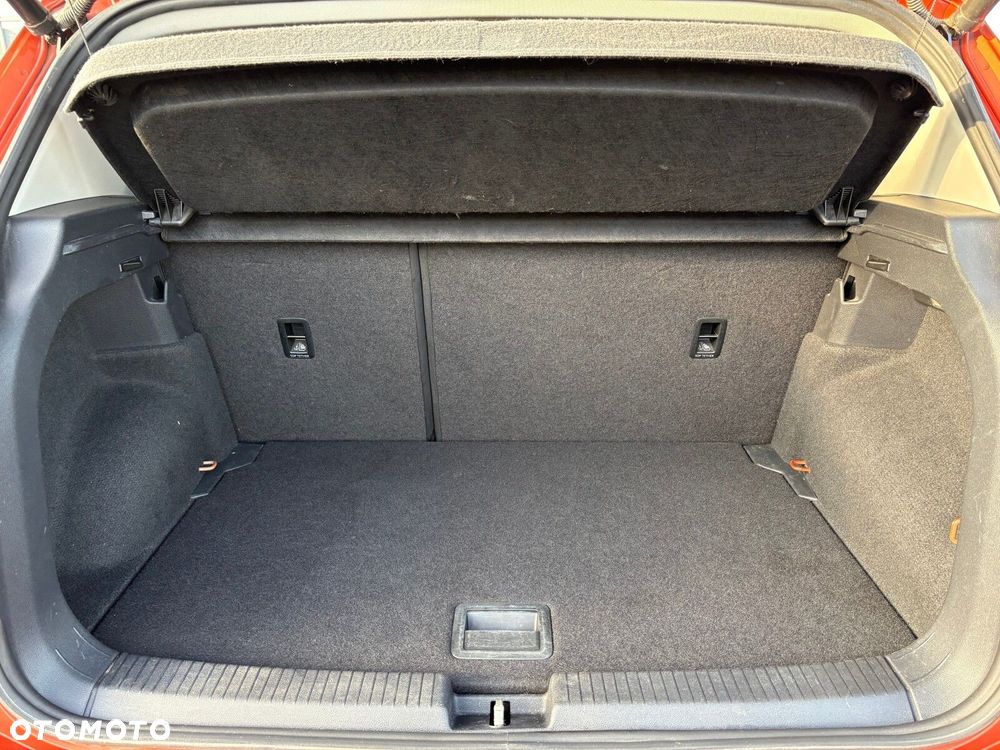 Volkswagen T-Cross 1.0 TSI Style - 17