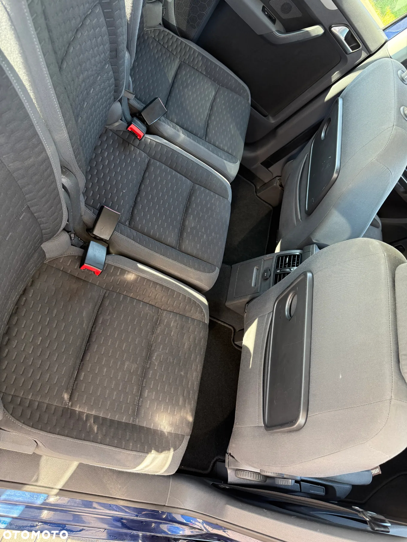 Volkswagen Touran 1.9 TDI Basis - 19