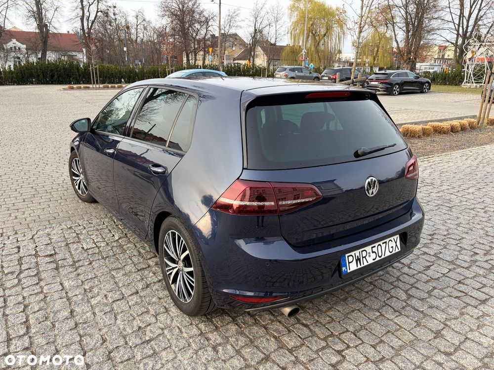 Volkswagen Golf 1.2 TSI BlueMotion Technology Cup - 23