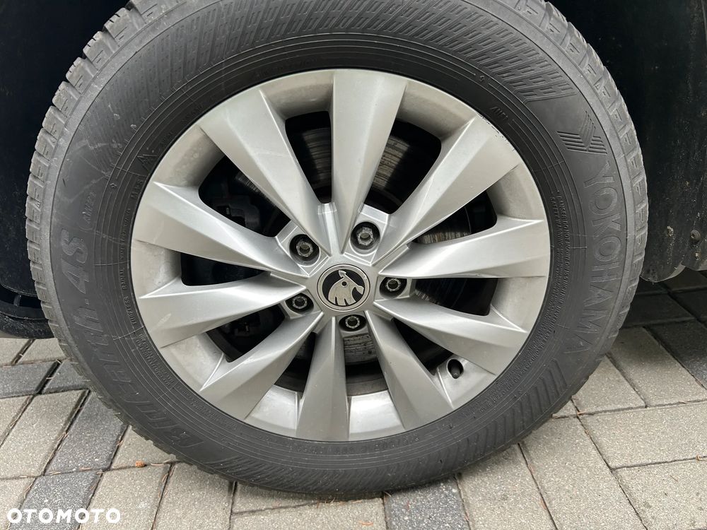 Skoda Karoq 1.6 TDI SCR DSG Style - 22