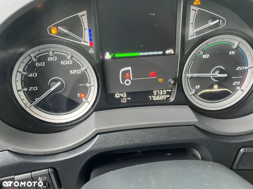 DAF XF 106 MX13 osi 6*2 - 14