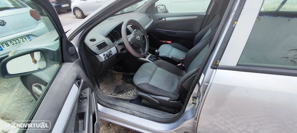 Opel Astra - 8