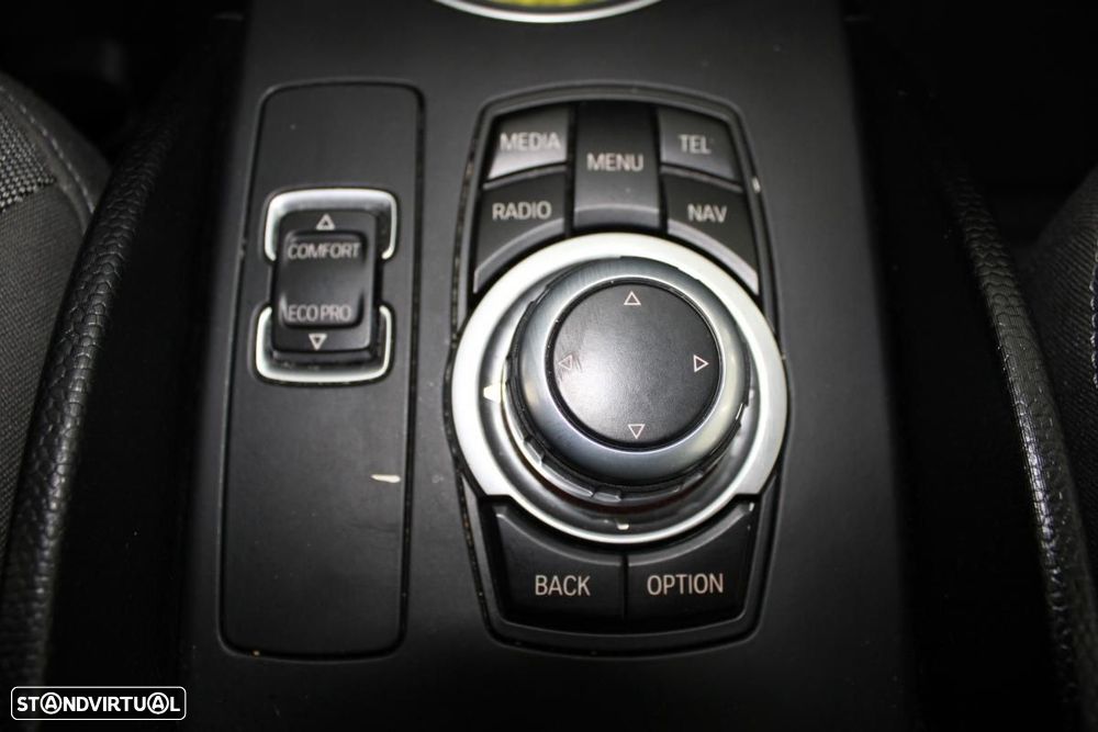 BMW i3 (60 Ah) - 24