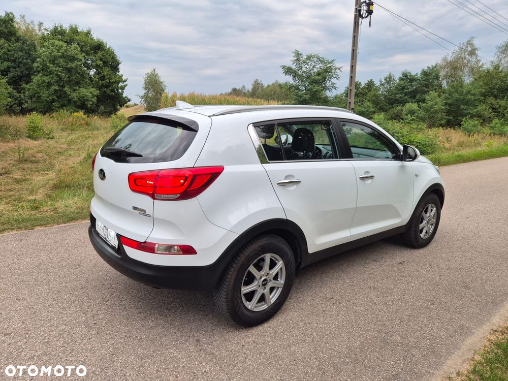 Kia Sportage 1.6 GDI 2WD ISG Dream-Team Edition - 4