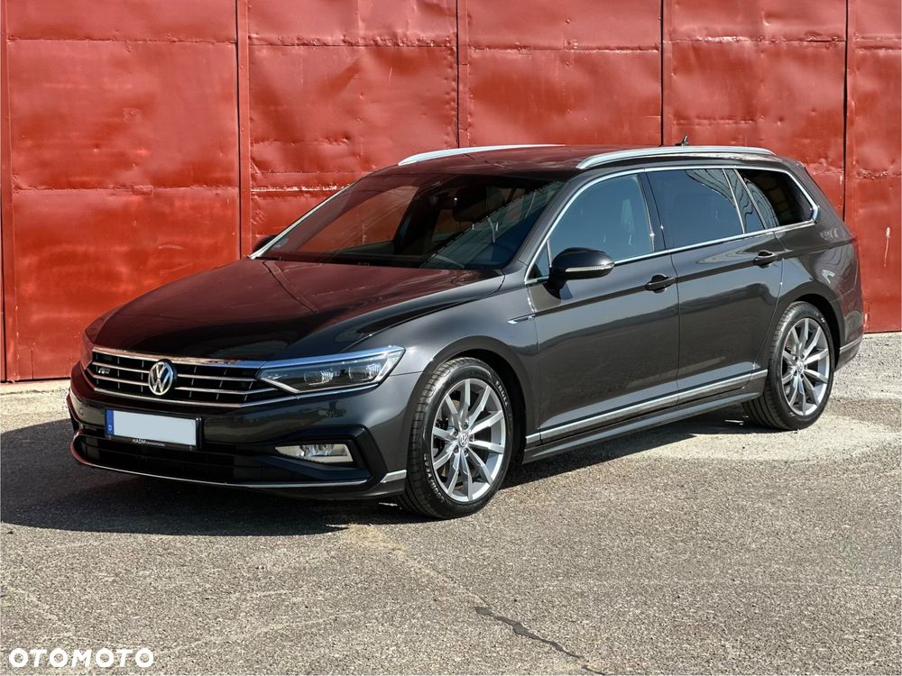 Volkswagen Passat - 36