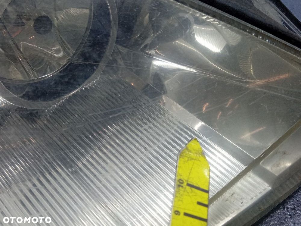 FORD FOCUS MK1 REFLEKTOR PRAWY PRZÓD LAMPA PRZEDNIA XENON EU - 7
