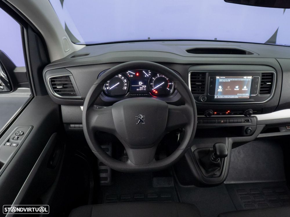 Peugeot Traveller - 11