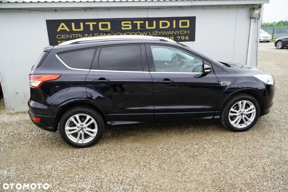 Ford Kuga 2.0 TDCi 2x4 ST-Line - 32