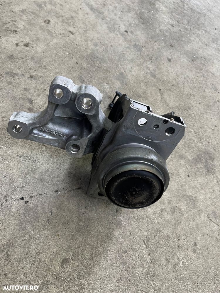 Suport motor Citroen Ds5 2.0 hibrid 2013 - 4